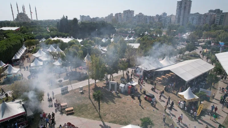 Adana Lezzet Festivali alanı havadan görünüm