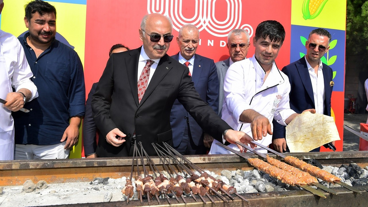 Adana Lezzet Festivali kebap mangalı