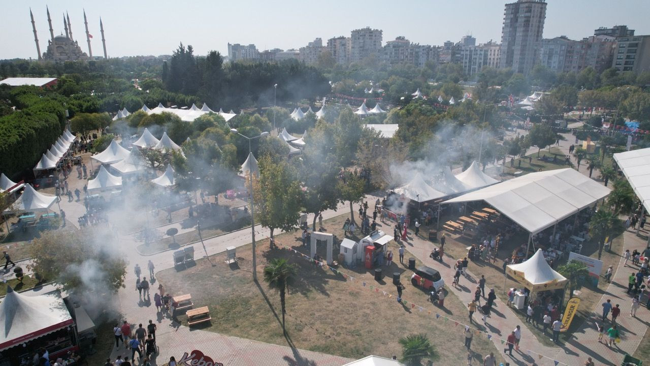 Adana Lezzet Festivali alanı havadan görünüm