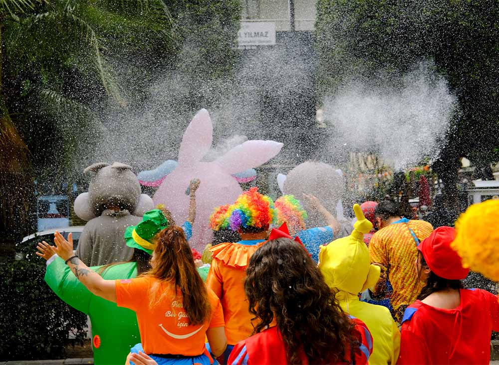 Adana Portakal Çiçeği Karnavalı festival alanı ve etkinlikler
