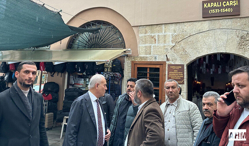 Yusuf Kanlı heyetinin Büyük Saat Çarşısı esnaf ziyareti